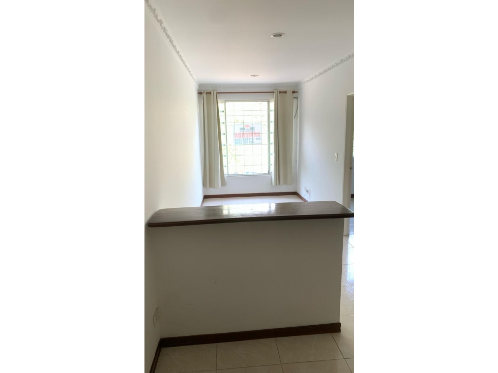 SE ARRIENDA APARTAESTUDIO EN SEGUNDO PISO CALLE 11 CON 26 — foto 3