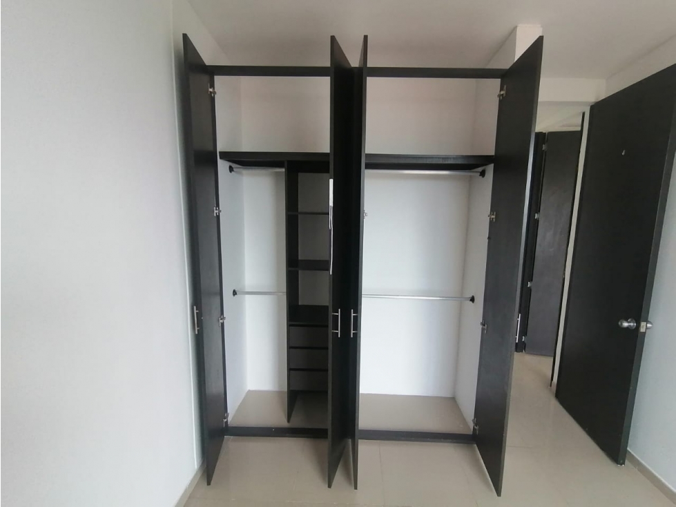 SE VENDE / SE ARRIENDA APARTAMENTO EN BALCONES DE FLOR AMARILLO — foto 3