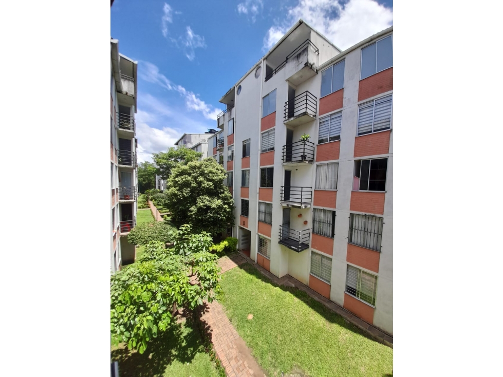 SE ARRIENDA APARTAMENTO EN TERCER PISO MANARE 2