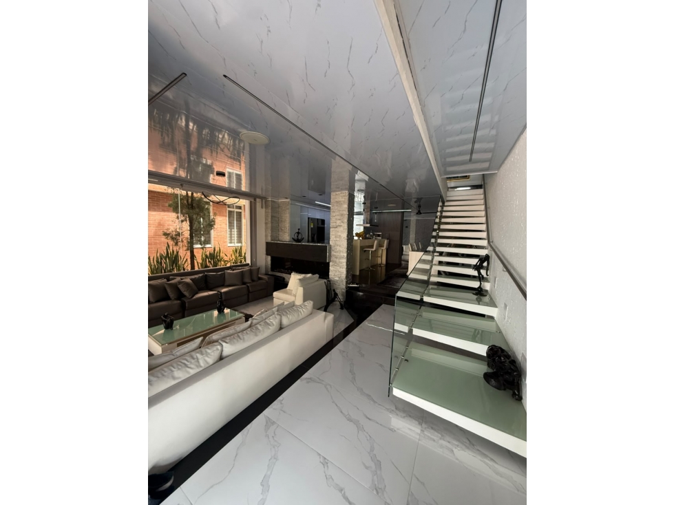 SE VENDE CASA DE LUJO CONJUNTO CERRADO VALLE DE LOS GUARATAROS - 3
