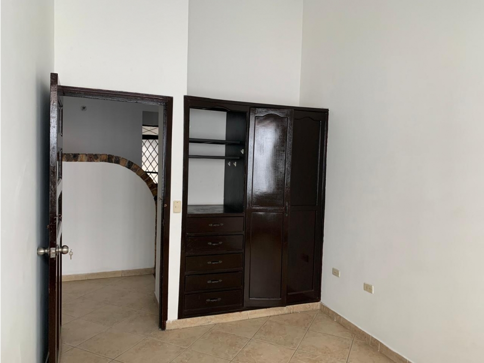 SE ARRIENDA APARTAMENTO YOPAL CALLE 14 CON 18 - 6
