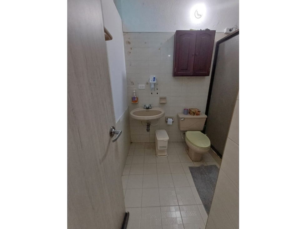SE VENDE ESPECTACULAR CASA EN EL BARRIO LOS HELECHOS — foto 5