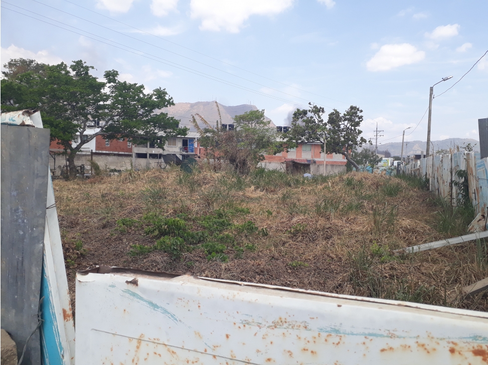 SE VENDE LOTE EN BOSQUES DE MANARE - 3