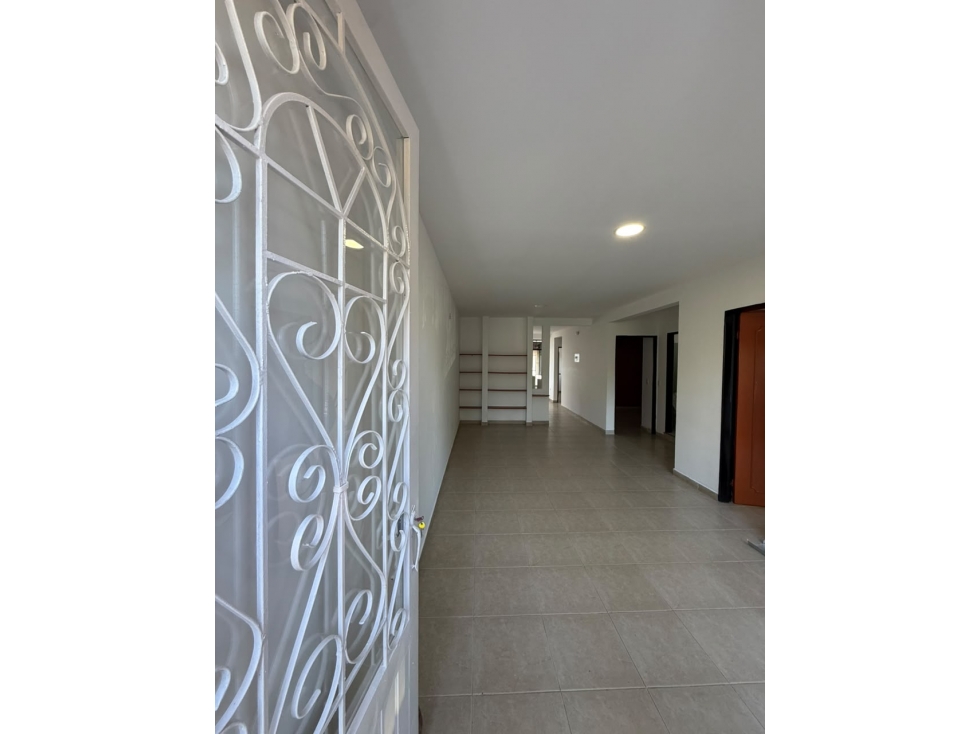 SE ARRIENDA APARTAMENTO A MEDIA CUADRA ALCALDIA DE YOPAL — foto 2