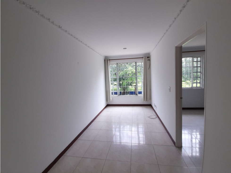 SE ARRIENDA APARTAESTUDIO EN SEGUNDO PISO CALLE 11 CON 26 — foto 2