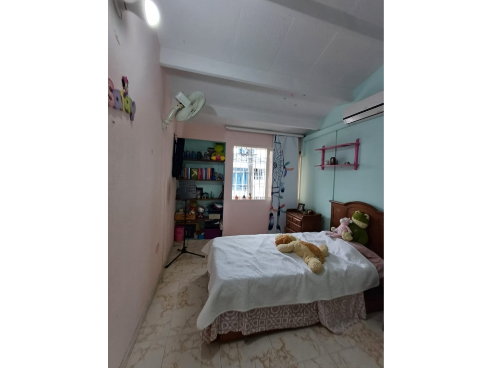 SE VENDE ESPECTACULAR CASA EN EL BARRIO LOS HELECHOS — foto 6