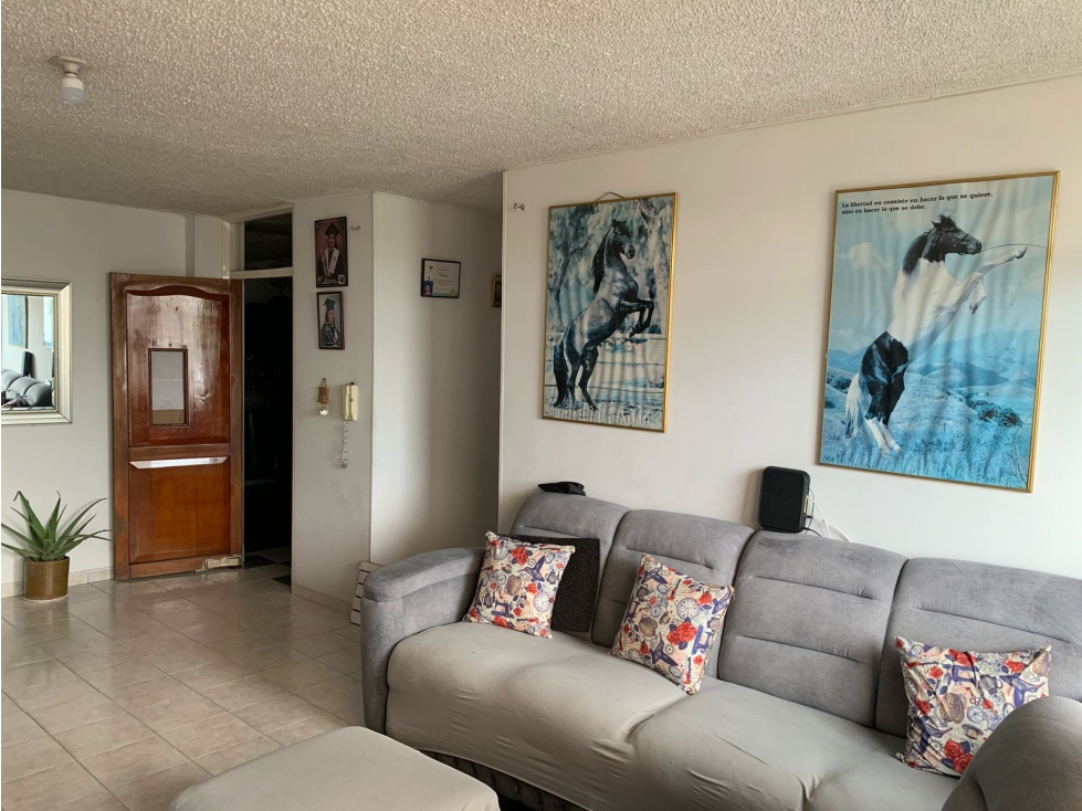 SE VENDE ESPECTACULAR APARTAMENTO ZONA CENTRO YOPAL - 4