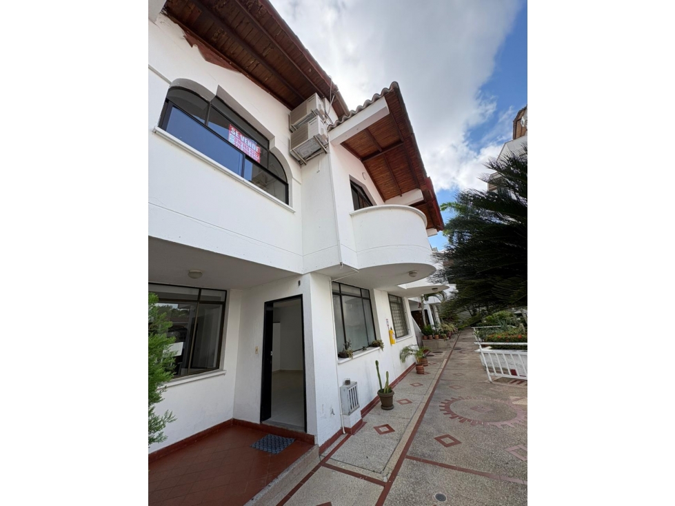 SE VENDE / SE ARRIENDA CASA EN BALCONES DE PARQUE — foto 3
