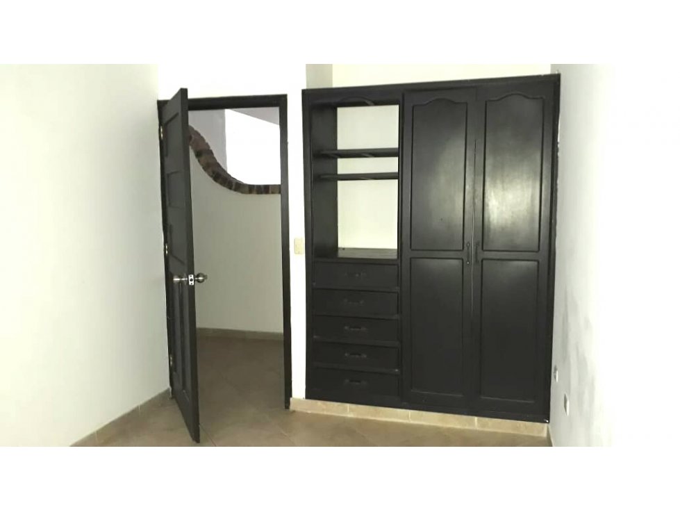SE ARRIENDA APARTAMENTO YOPAL CALLE 14 CON 18 - 5