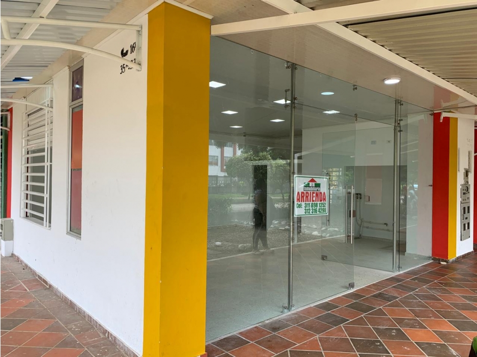 SE ARRIENDA LOCAL COMERCIAL BARRIO NOGAL - 1