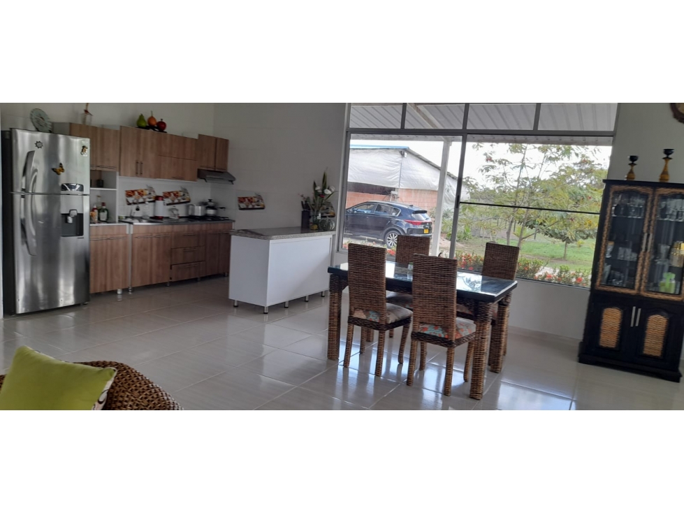 SE VENDE FINCA VIA MARGINAL DE LA SELVA-CERCA A LA CHAPARRERA - 5