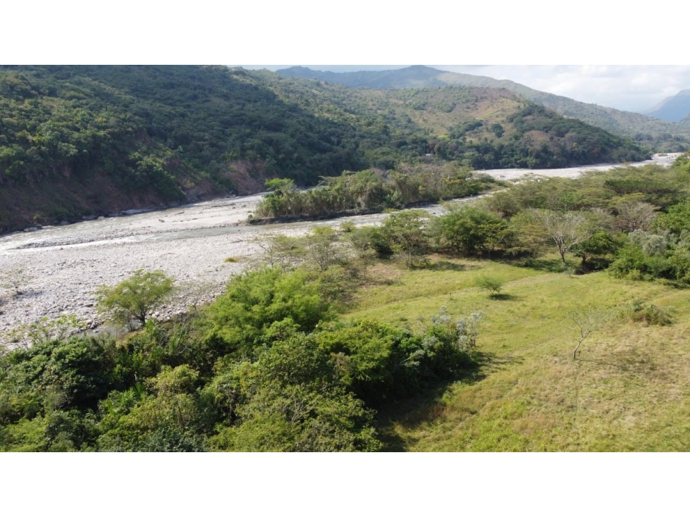 SE VENDE FINCA CAMPESTRE. - 6