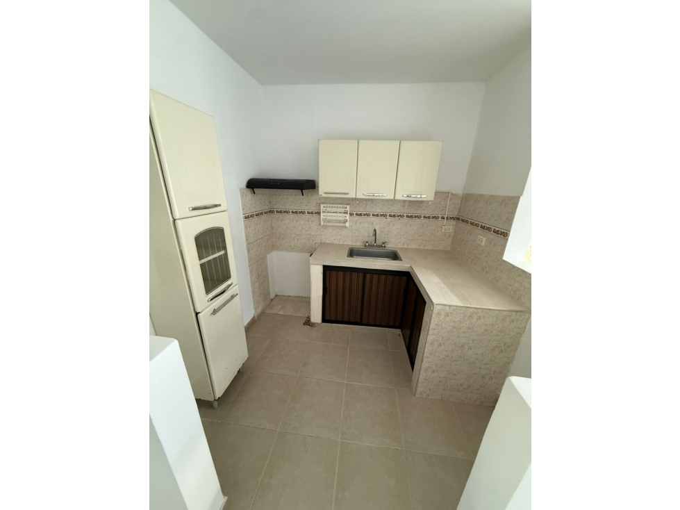 SE ARRIENDA APARTAMENTO A MEDIA CUADRA ALCALDIA DE YOPAL — foto 3
