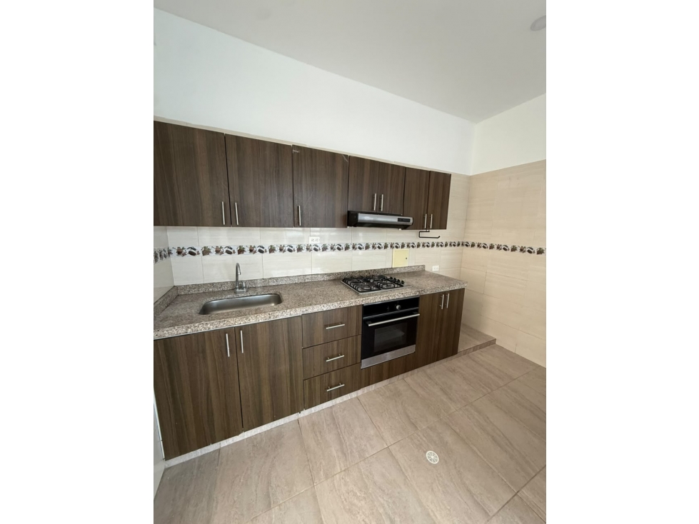 SE AARIENDA APARTAMENTO AMPLIO VILLAS DE SAN JUAN — foto 3