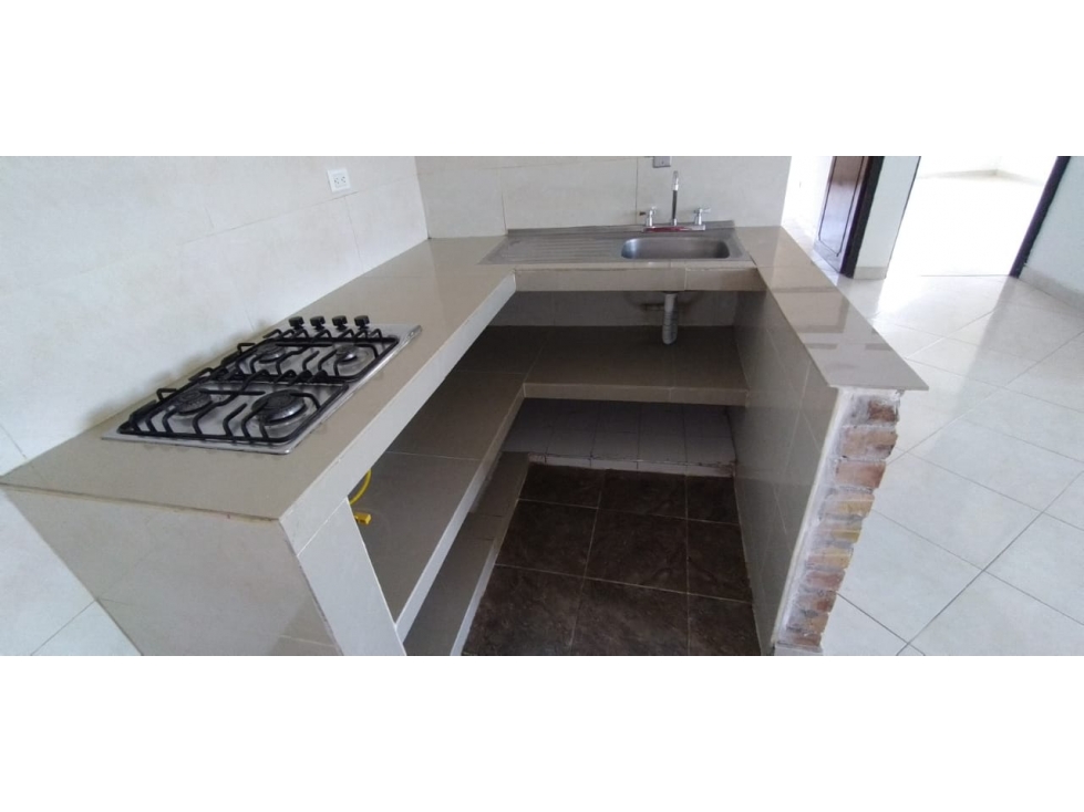 SE ARRIENDA APARTAMENTO EN SEGUNDO PISO BARRIO LUIS MARIA JIMENEZ - 3
