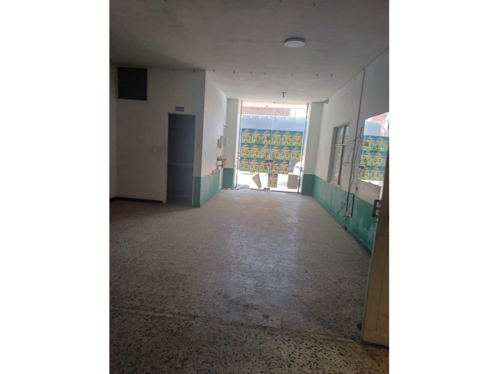 SE ARRIENDA BODEGA - CALLE 16 # 20-40 YOPAL / CASANARE - 3