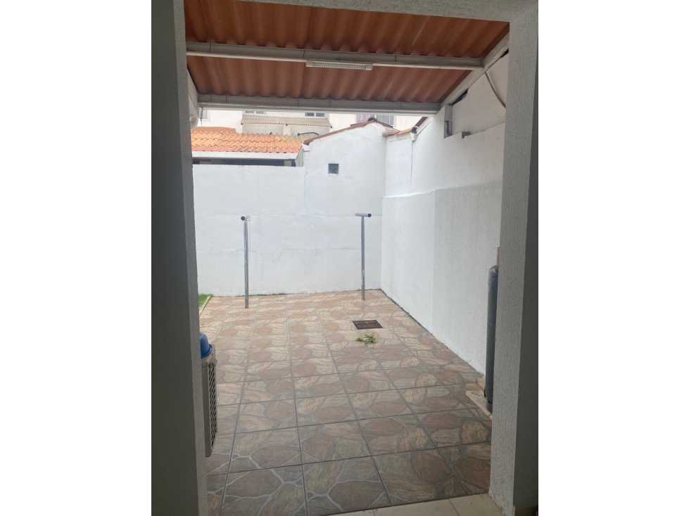 VENTA / ALQUILER DE CASA EN CHORRERA -MONTELIMAR - 3