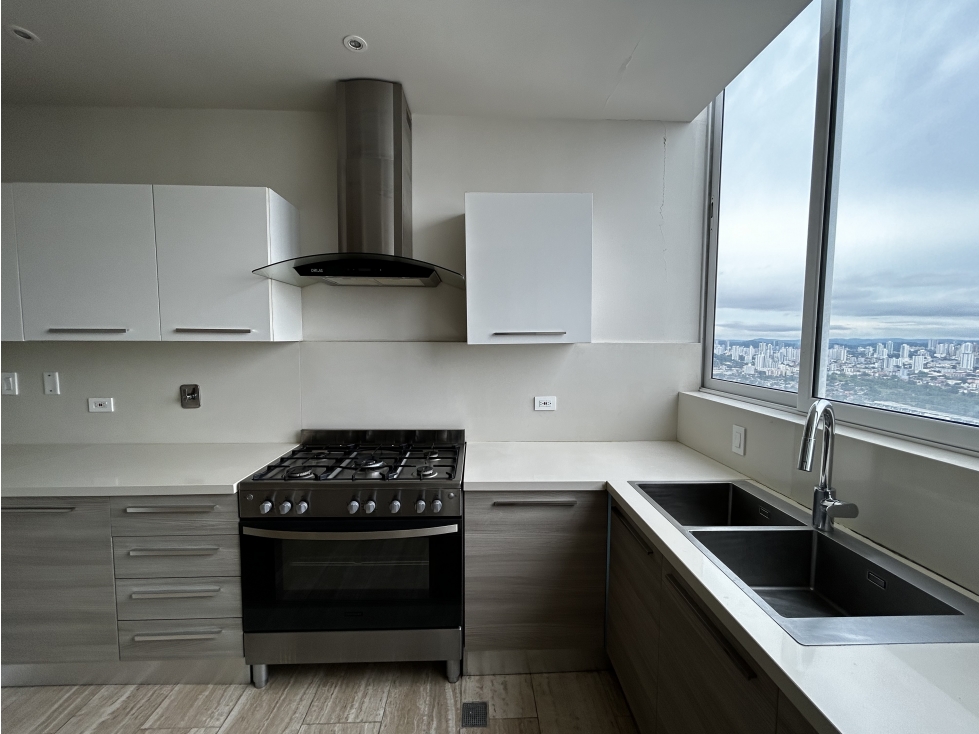 VENTA DE APARTAMENTO PH THE REGENT COSTA DEL ESTE — foto 3
