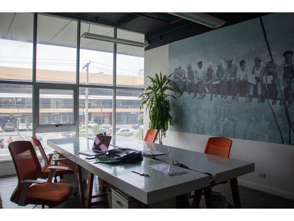 VENTA DE OFICINA EN VICTORIA HILLS, 12 OCTUBRE - 4