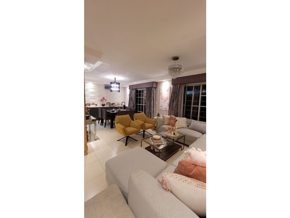 VENTA DE CASA EN CONDADO DEL REY, CRYSTAL SPRINGS — foto 6