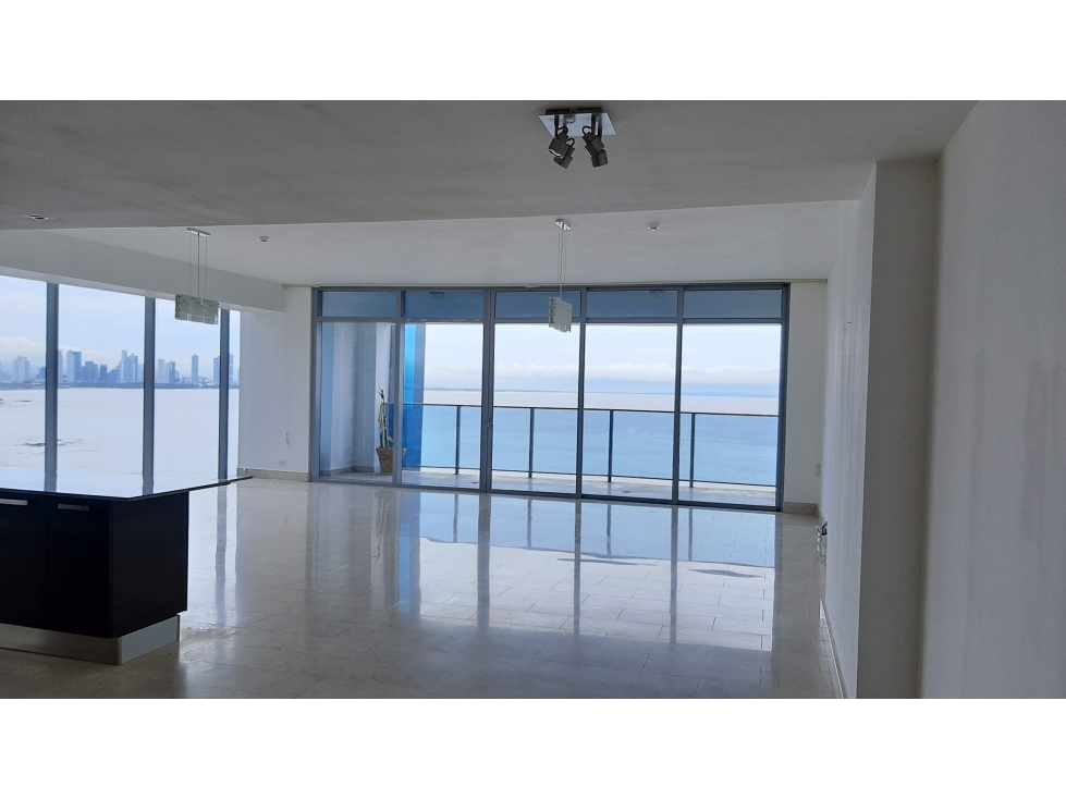 VENTA APARTAMENTO GRAND TOWER PUNTA PACIFICA (CP)