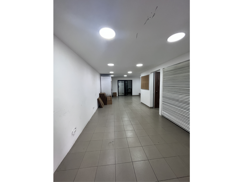 VENTA EDIFICIO DE OFICINAS CON GALERA EN LA BOCA, ANCON (CP)