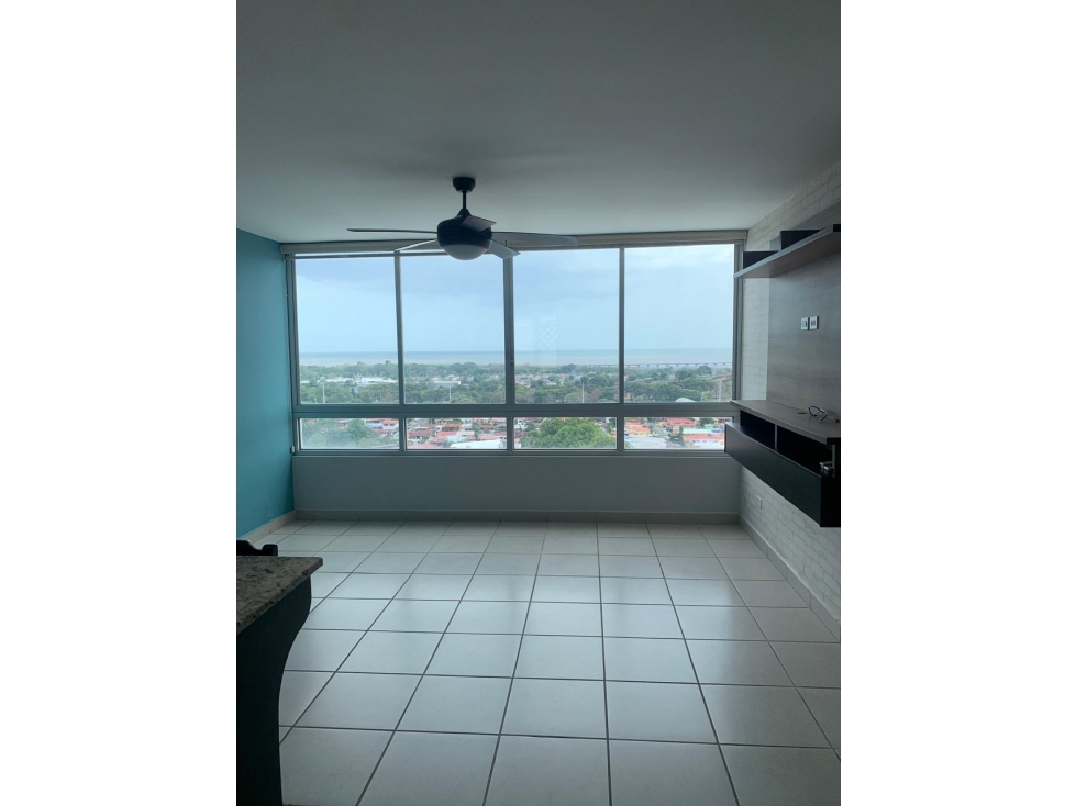 VENTA APARTAMENTO PARQUE LEFEVRE REMODELADO (EC)