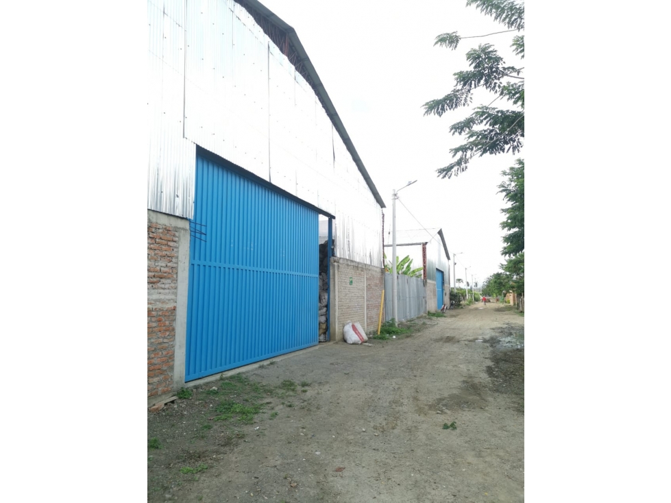 Se vende Bodega en Rozo - 4
