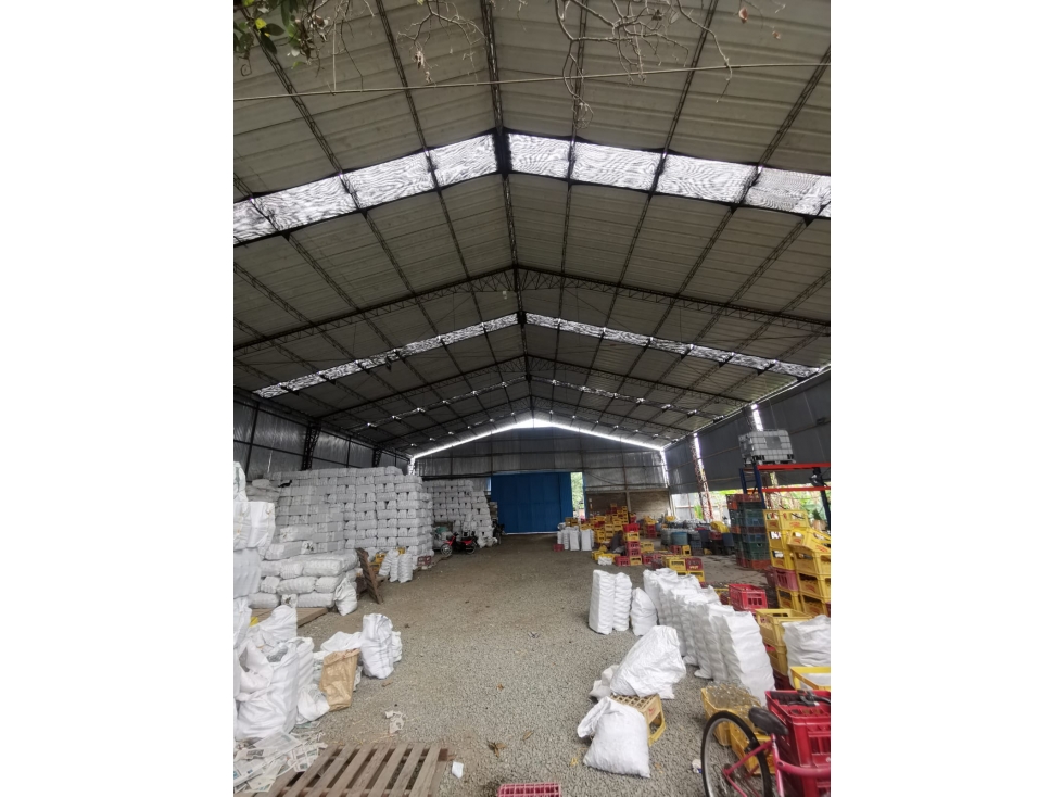 Se vende Bodega en Rozo - 6