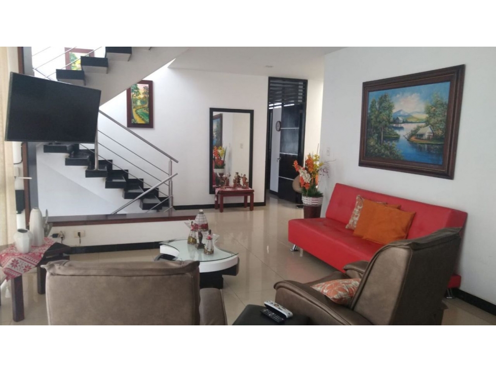 VENTA DE CASA ESQUINERA EN LAS MERCEDES PALMIRA — foto 2