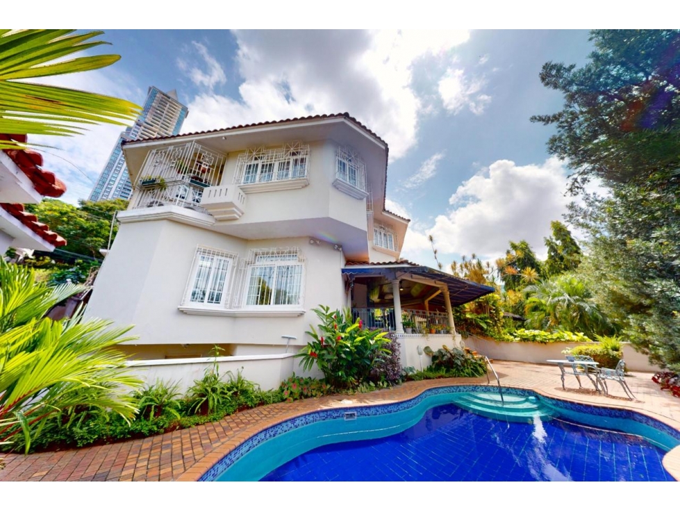 Venta de Lujosa casa en 2 Mares, Betania