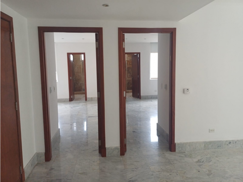 Alquiler de amplio apartamento en Punta Pacífica, Panamá — foto 2