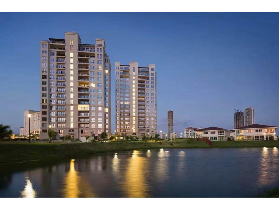 Venta de Penthouse en Santa María Golf & Country Club