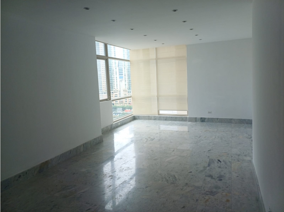 Alquiler de amplio apartamento en Punta Pacífica, Panamá — foto 4