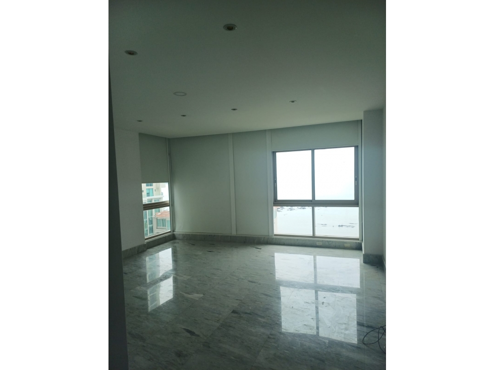 Alquiler de amplio apartamento en Punta Pacífica, Panamá