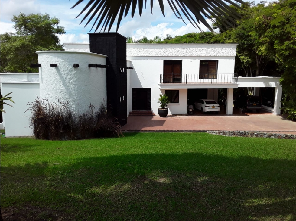 HERMOSA CASA CAMPESTRE EN CERRITOS PARA LA VENTA