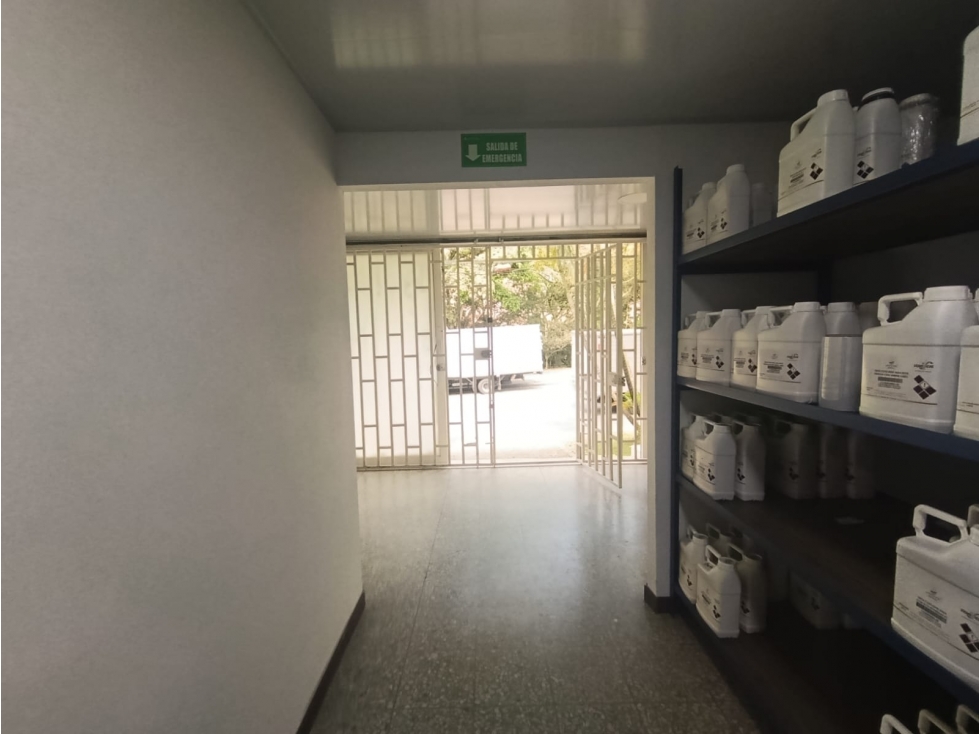 LOCAL COMERCIAL EN VENTA, EN SABANETA. — foto 2