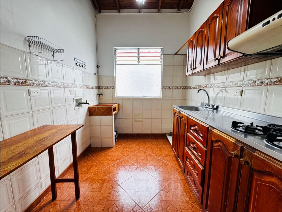 Venta de apartamento en unidad cerrada Itagüí — foto 3