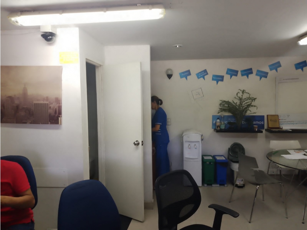 En venta local en el Poblado - 4