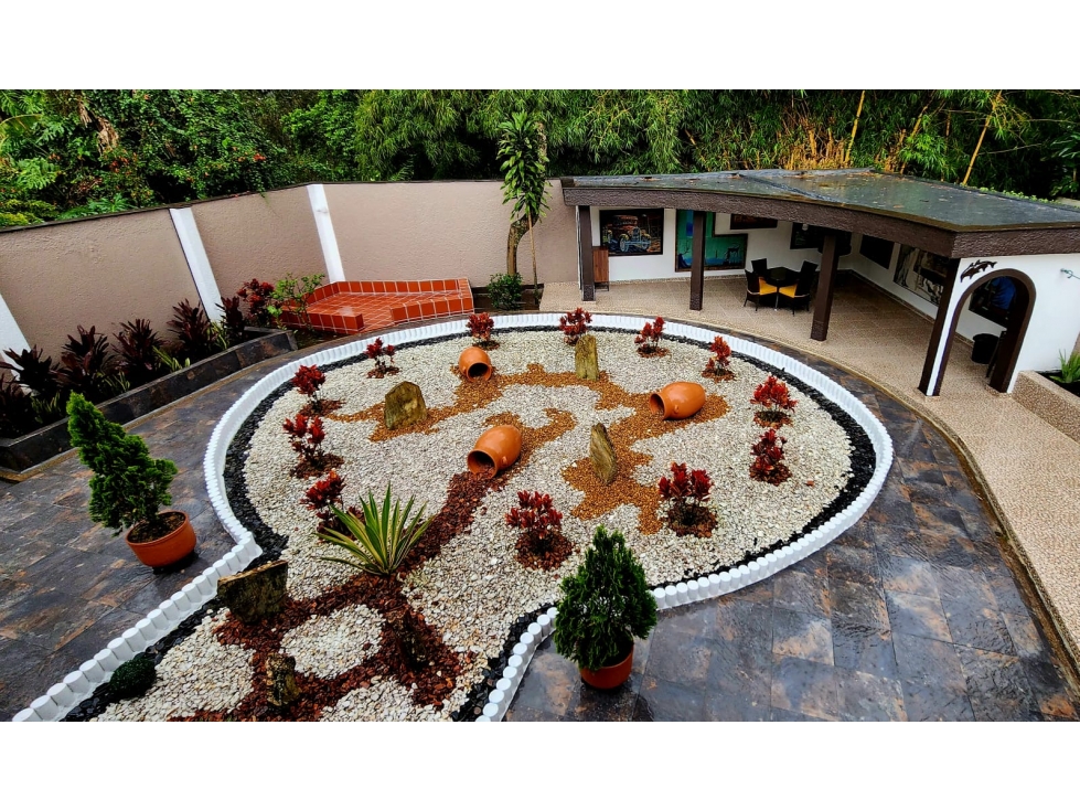 Casa lote única en El Poblado