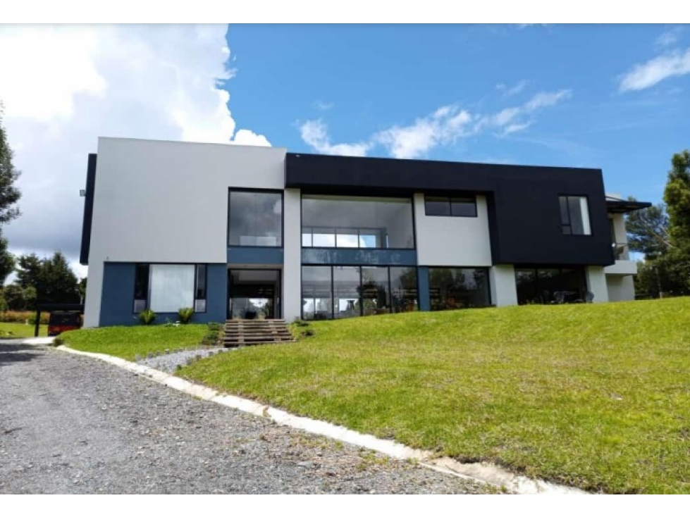 Exclusiva casa 2 niveles, Alto de Las Palmas