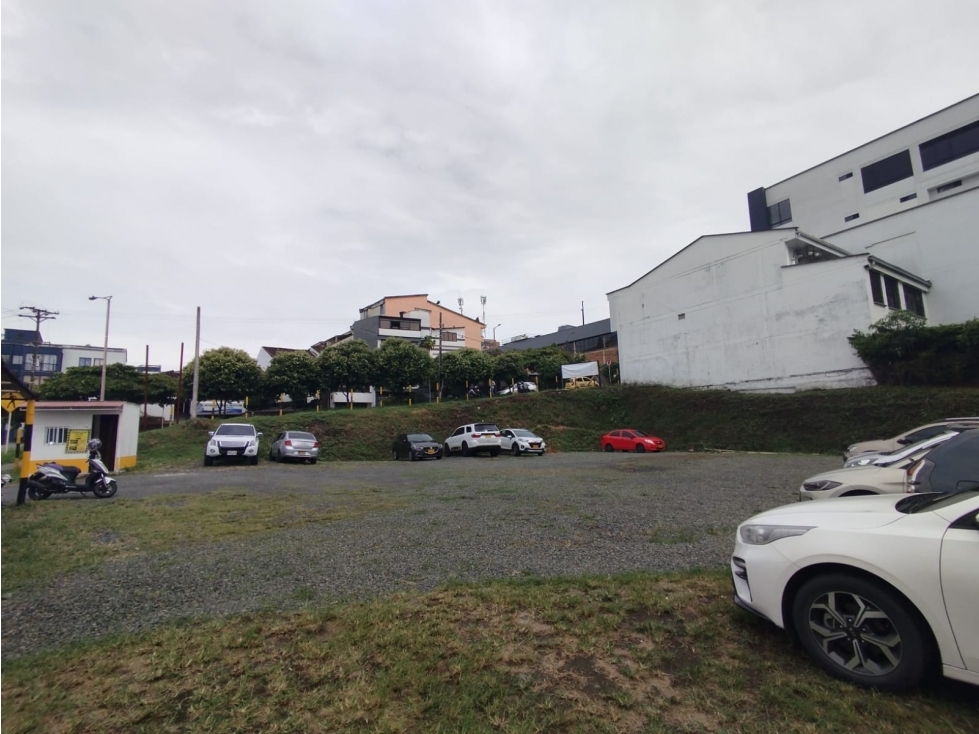 LOTE EN VENTA AVENIDA LONGITUDINAL — foto 2