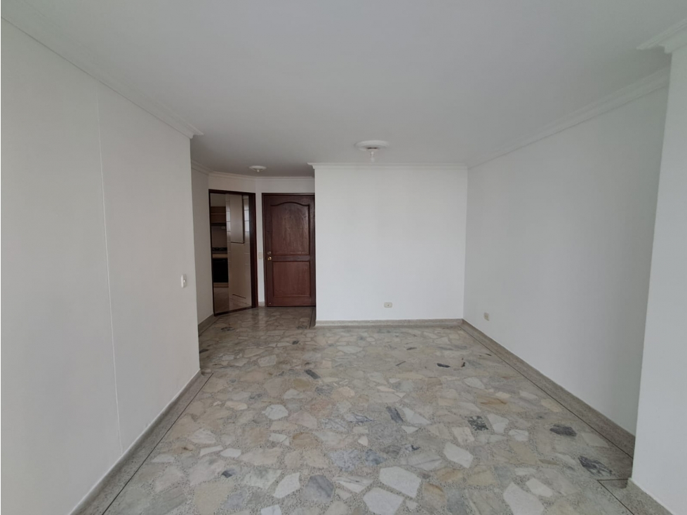 APARTAMENTO EN VENTA ALTOS DE LA PLAZUELA — foto 2