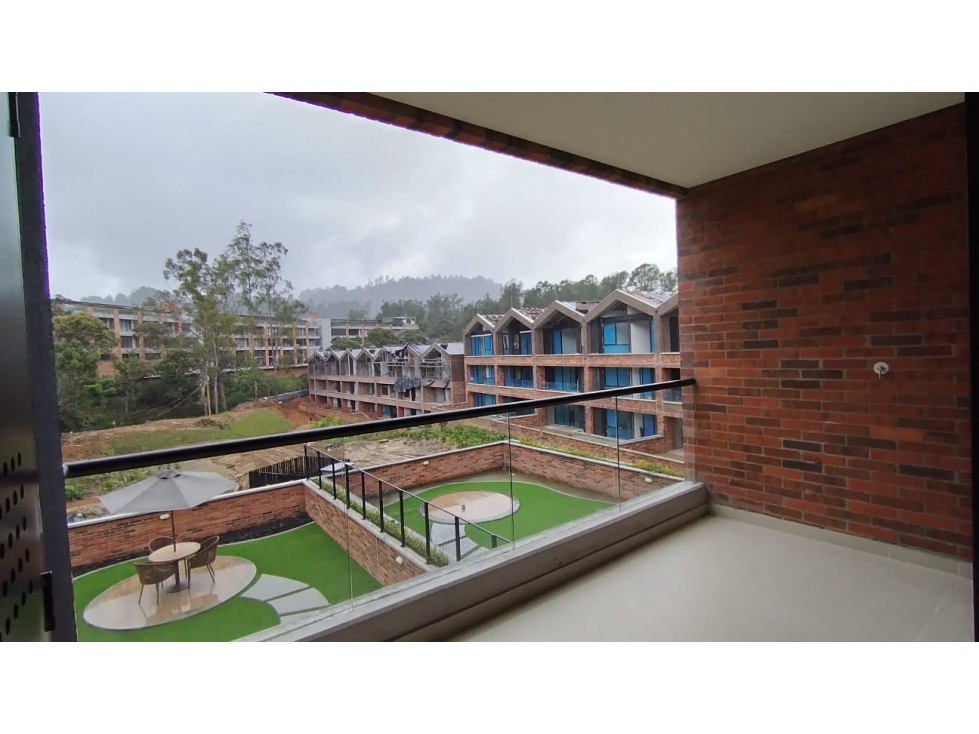 Suite a la venta en el Corredor La Fe en El Retiro