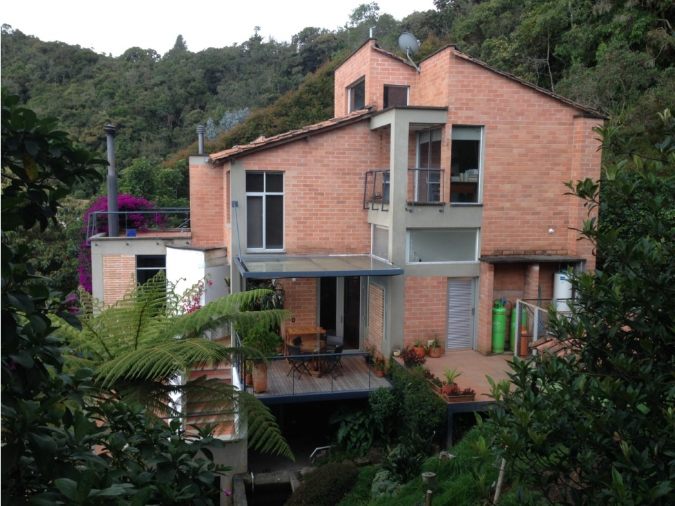 Casa en Altos del Escobero,Roble alto