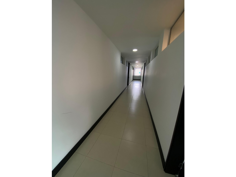 Apartamento en Poblado, sector Alejandría — foto 6