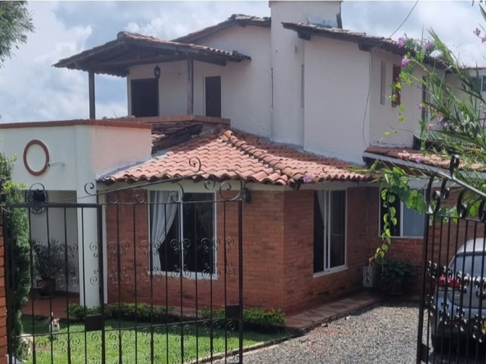 VENTA HERMOSA CASA EN EL SECTOR DE PUEBLITO CAFETERO