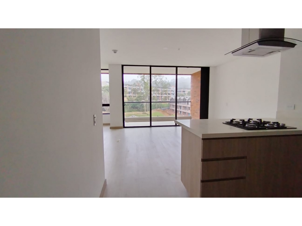 Suite a la venta en el Corredor La Fe en El Retiro — foto 4