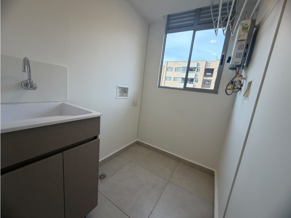 VENDO APARTAMENTO EN UNIDAD EN ENVIGADO CERCA A VIVA — foto 4