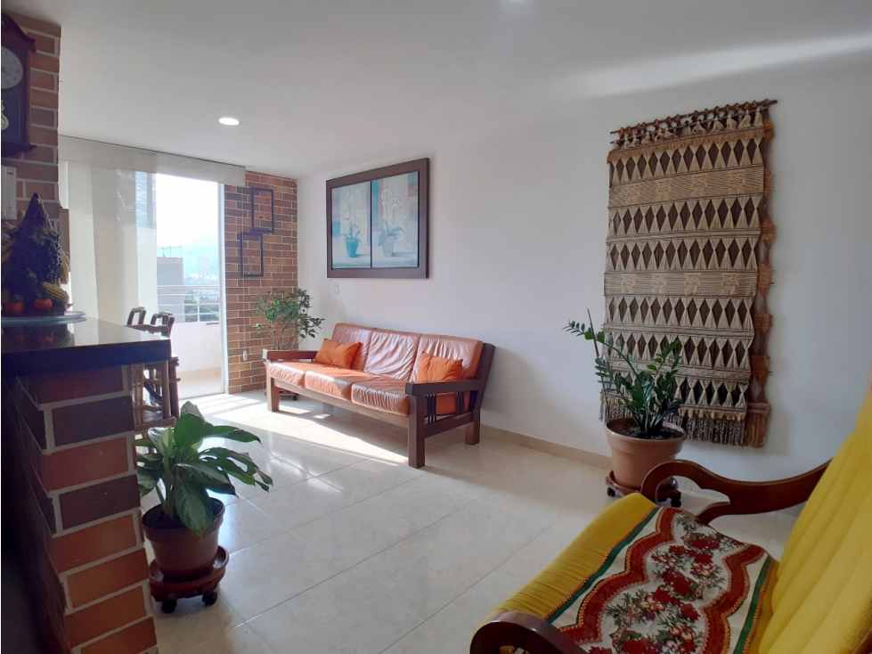 VENDO APARTAMENTO EN UNIDAD EN SABANETA - ZONA PLANA Y CENTRAL
